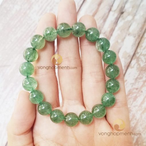 Vòng Tay Thạch Anh Dâu Tây Xanh 10 ly