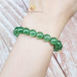Vòng Thạch Anh Dâu Tây Xanh 8 ly - vòng phong thủy cho nữ