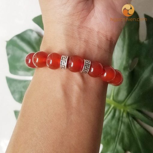 Vòng Đá Mã Não Đỏ 12 ly mix charm bạc chữ Vạn - vòng tay phong thủy cho nam mệnh hỏa