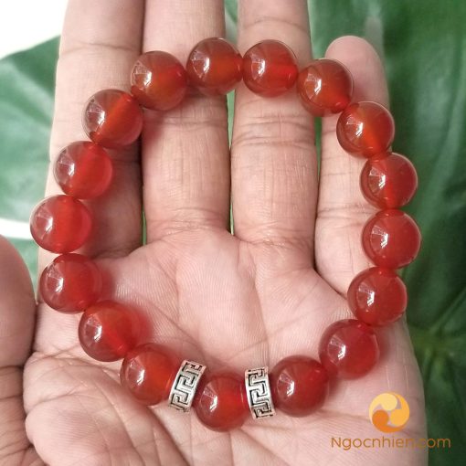 Vòng Đá Mã Não Đỏ 12 ly mix charm bạc chữ Vạn - vòng tay phong thủy cho nam mệnh thổ