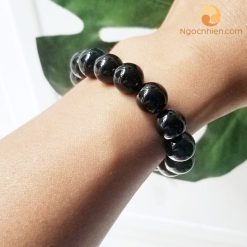 Vòng Đá Mã Não Đen 12 ly mix charm Bạc chữ Vạn - vong da phong thuy