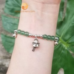Vòng Tay Đá Thạch Anh Dâu Tây Xanh 6 ly mix charm bạc mèo chiêu tài, lục lạc - vòng tay phong thủy cho nữ mệnh mộc và mệnh hỏa
